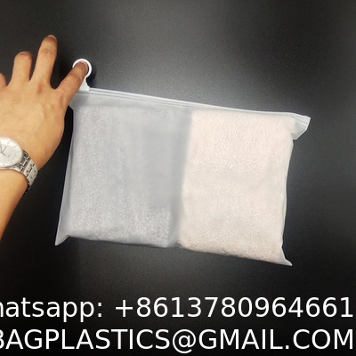 Custom Matte Frosted Bio Clothing Bag With Pull Ring Horizontal Sealable Sustainable Zipper Pouch Bags For Clothing