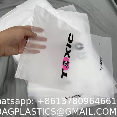 Zipper Clothes Packaging Frosted Plastic Ziplock Bag PE Zip Lock Packaging Bag With Your Logo For Apparel Packaging