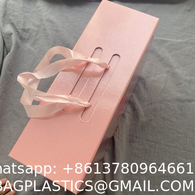Luxury Customize Logo Printed Magnetic Gift Box With Ribbon Handle Folding Apparel Gift Box with Ribbon