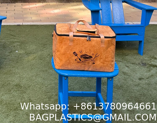Wholesale Customized Size Sturdy Waterproof Insulated Cooler Bag With Handle Resistant To Wear Tear Custom Logo Letter Pattern
