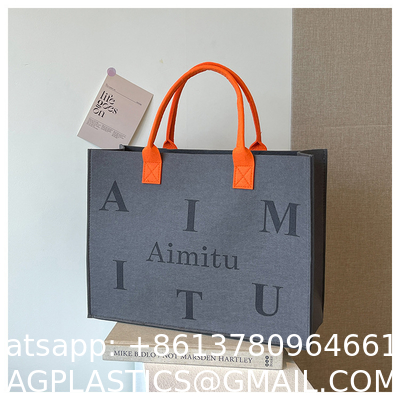 Portable Promotion Custom Printed Logo Felt Tote Bag Handbags Wool Felt Grocery Shopping Tote Bag Wholesale Fashion Women Daily Felt Gift Tote Bag With Outer Pocket