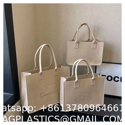 Commuting Simple Style Felt Shopping Handbag with Custom logo and Color Custom Felt Shoulder Bag Simple Large Capacity Felt Tote Bag Wholesale Felt Cloth Bag Custom With Logo