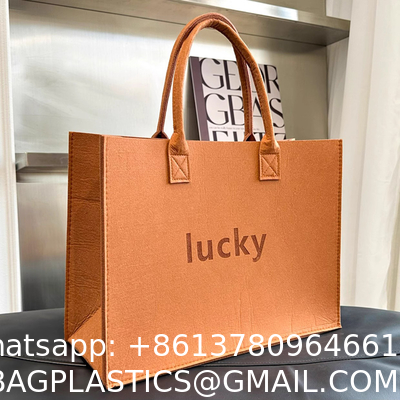 Custom Felt Tote Bag Large Capacity Portable Eco-Friendly Shopping Full Bag Gift Shopping Bag Custom Logo Large Capacity Storage Tote Bag Women Single Outdoor Shoulder Handbag Ladies Felt Shopping