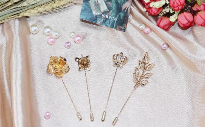 4Pieces Shiny Elegant Gold Crown Rose Purple Flower Wheat Leaf Lapel Pin