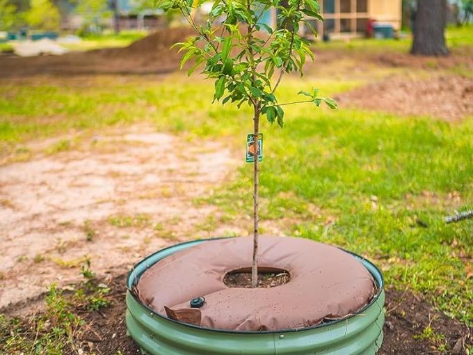 Drip Irrigation Bag Tree Watering Bags Watering Bags Plant Watering Bags Release Water Bag Water Bag Bladder Automatic Watering System Outdoor Gardening Bag 4