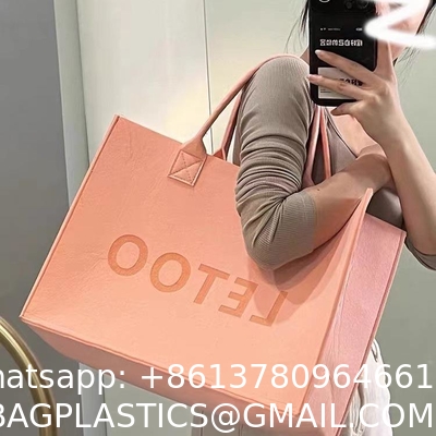 Cosmetic Bag Multi-Pocket Handbag Cartoon Felt Bag With Logo Fashionable Splicing Colors Accept Custom Logo Gift Tote Bag Felt Clothes Shopping Korean Fashion Bags